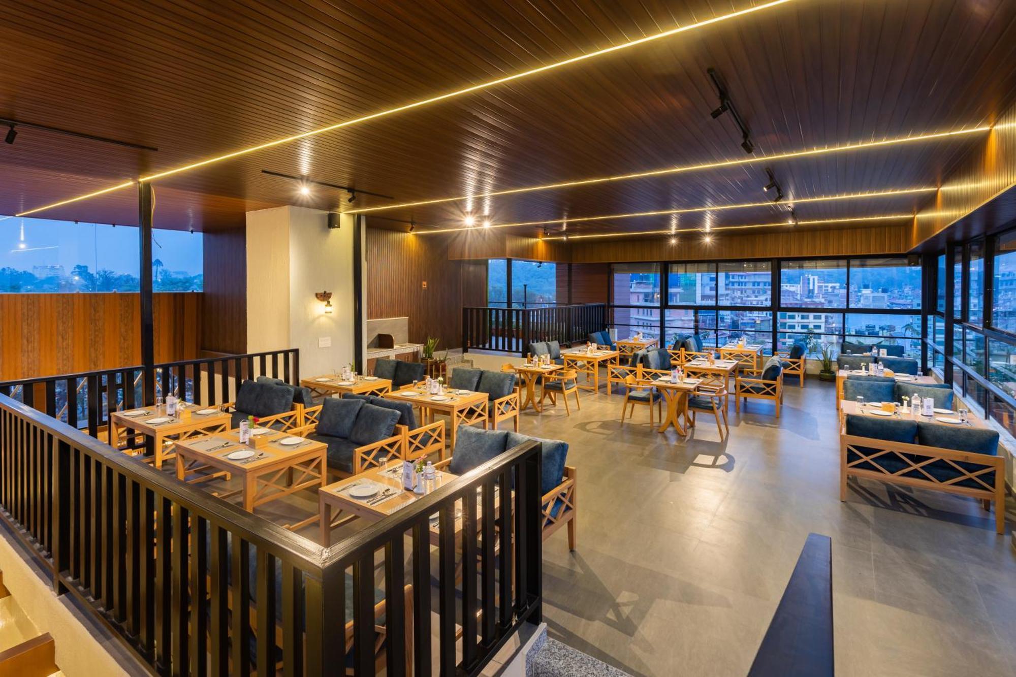 Hotel Crystal Pashupati Katmandou Extérieur photo